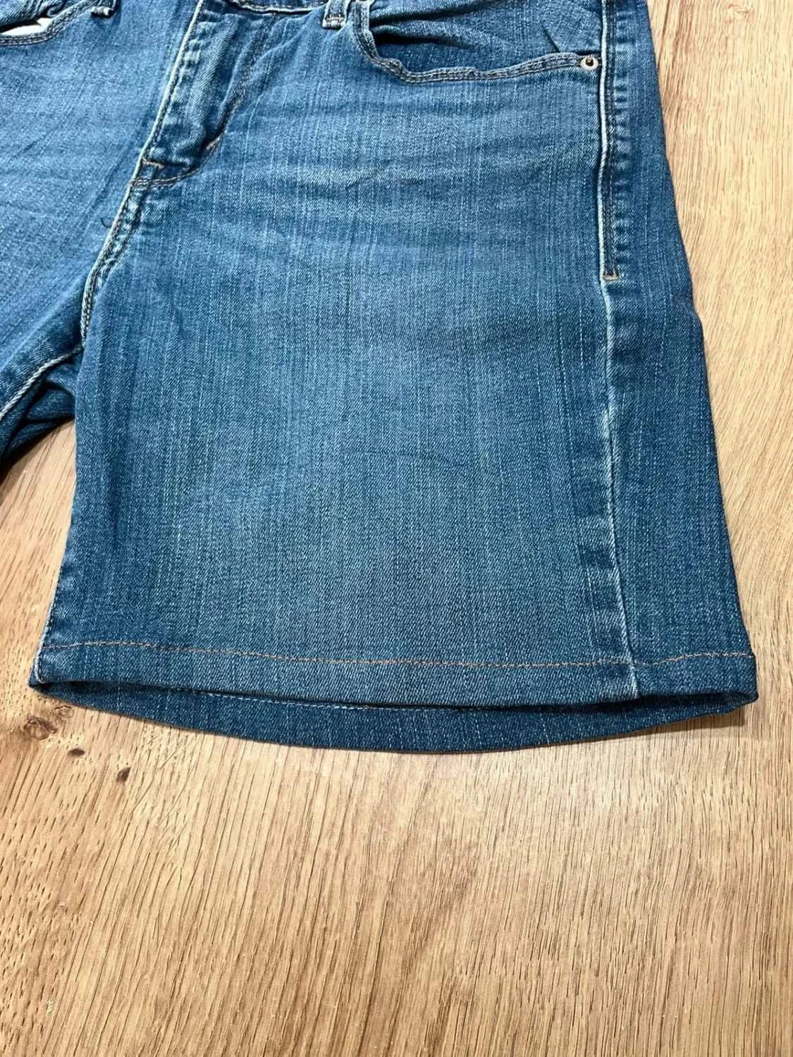 Short Levi's 6 - W28 femme 98% Coton Bleu délavé Slv004 – photo 4